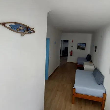 The Whale House Apartment *