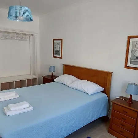 The Whale House Apartment *